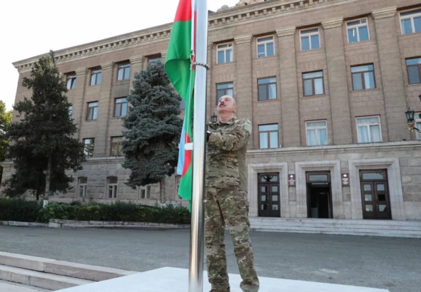 jk3YZxAHhsAUZcR7cvlJAyNovQzbOsTVB3vSBjI0_1200